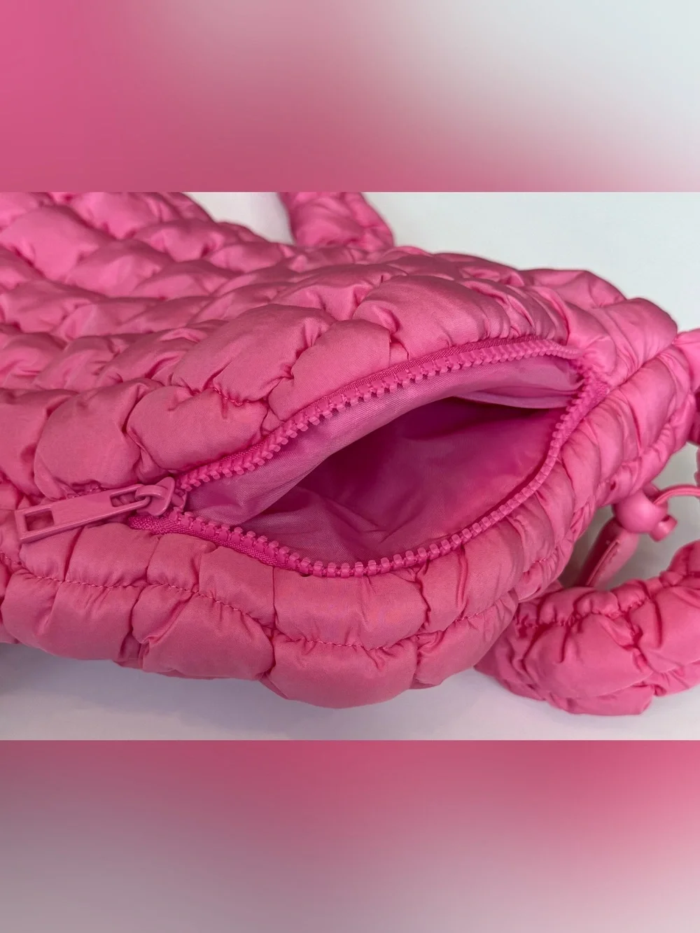 Simply Southern Pink Puff Quilted Shoulder Bag Purse Zip Close Lightweight Hobo